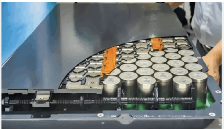 三星的银色固态电池更接近主流